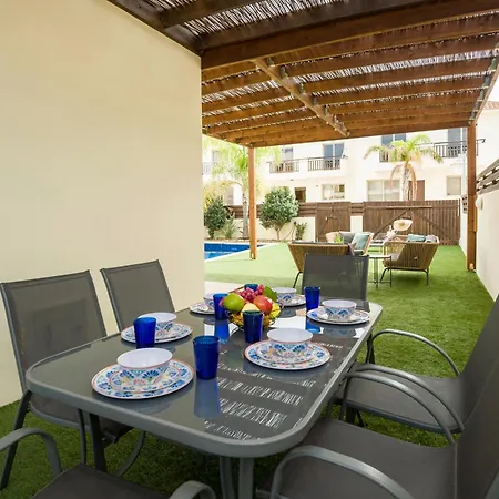 Breeze Villa